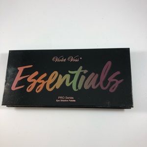 Violet Voss Essentials Eyeshadow Palette